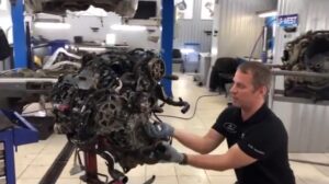 Ремень привода ТНВД на дизельном двигателе 3.0 TD - часть 1/3