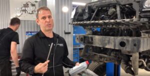 Течь трубки системы активной стабилизации Range Rover L405