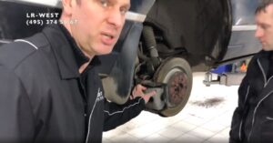 Замена задних тормозных колодок своими руками - Range Rover