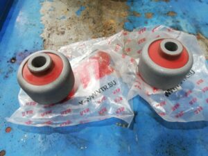 Сайлентблоки рычагов передней оси Freelander 2 - как правильно сэкономить на ремонте?