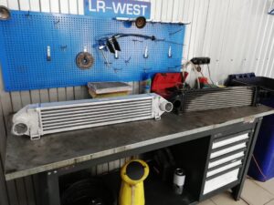 Новый интеркулер для двигателя 2.2 TD4