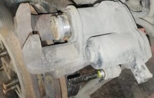 Тормозной суппорт Land Rover