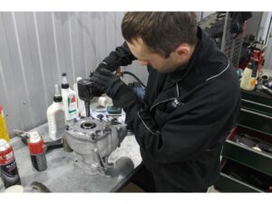 Передний редуктор на Freelander 2 - он же угловая передача