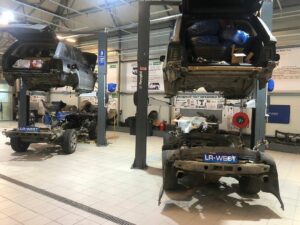 Мы очень любим демонтировать кузова от рам - неееет...