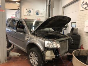 Заправка системы кондиционирования Freelander 2 - Романов Евгений